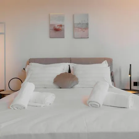 Libyan Sea Suites Ierápetra Buitenkant foto